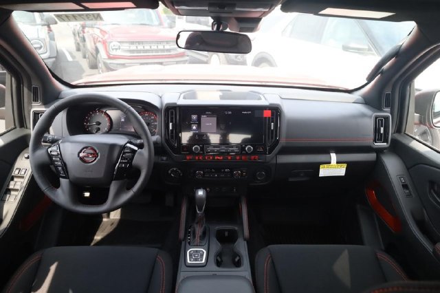 New 2027 Nissan Frontier PRO-4X w/ Pro Convenience Package AWD/4WD image 7