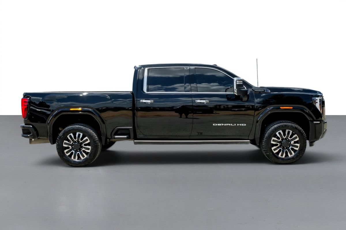 Used 2024 GMC Sierra 2500 Denali Ultimate w/ Max Trailering Package AWD/4WD image 5