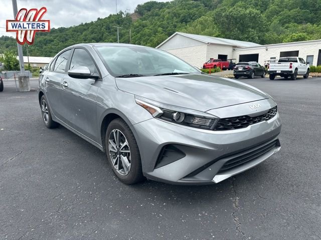 Used 2024 Kia Forte LXS w/ LXS Technology Package FWD image 1