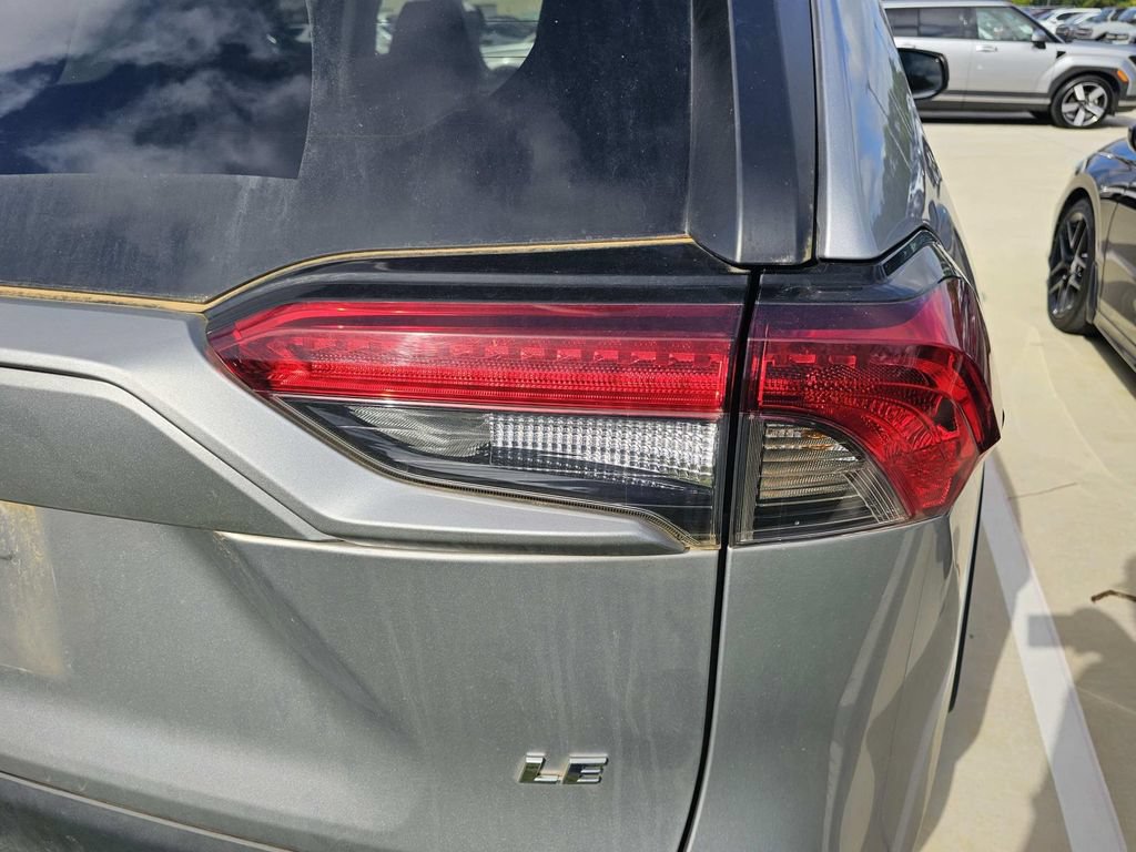 Used 2023 Toyota RAV4 LE FWD image 18