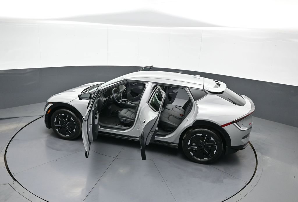 New 2025 Kia EV6 Wind image 45