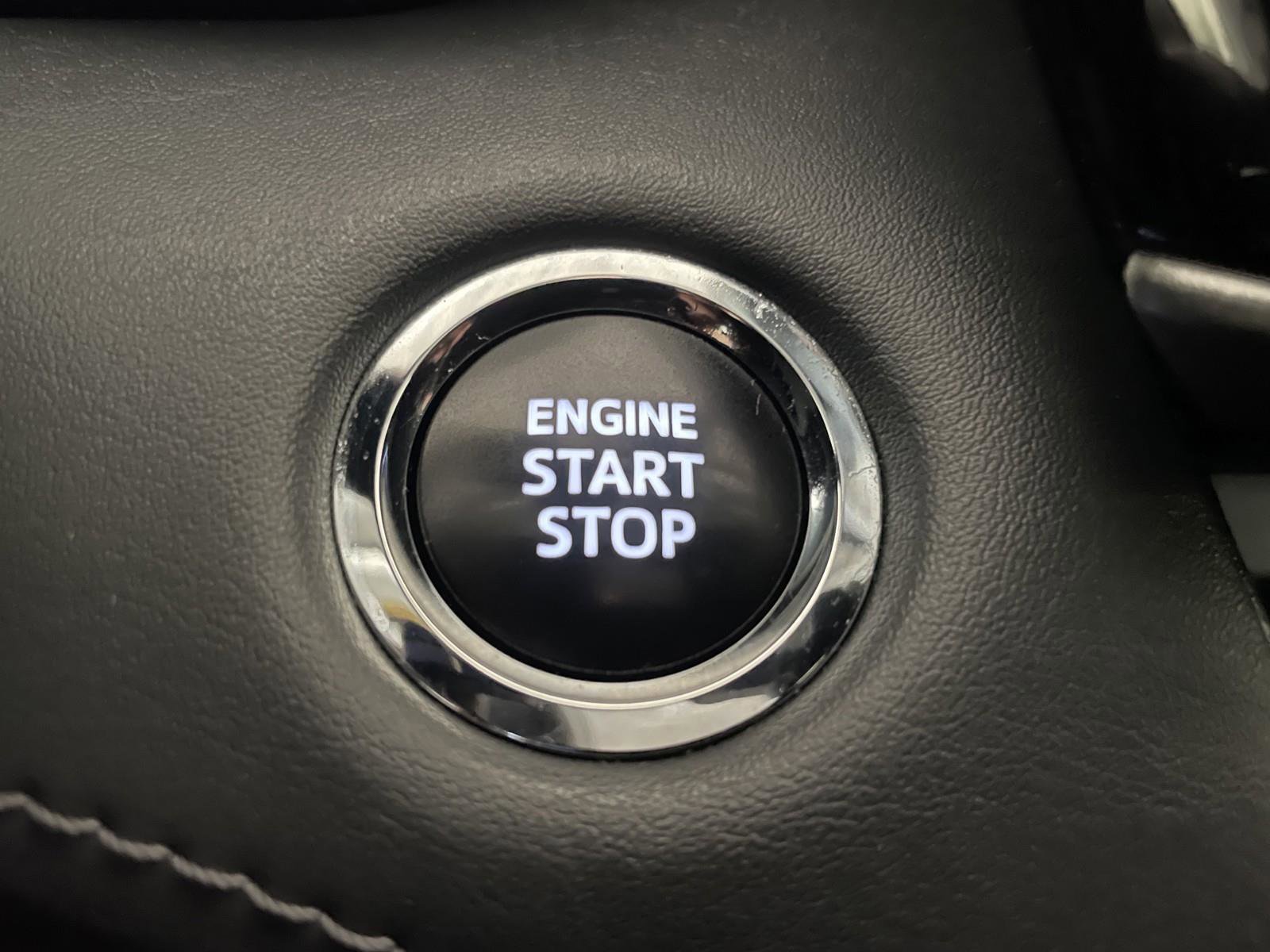 Used 2023 Toyota Highlander LE image 16