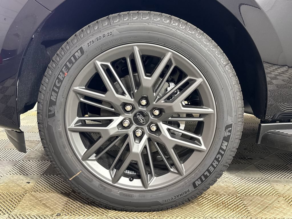 New 2027 Ford Expedition Platinum RWD image 16