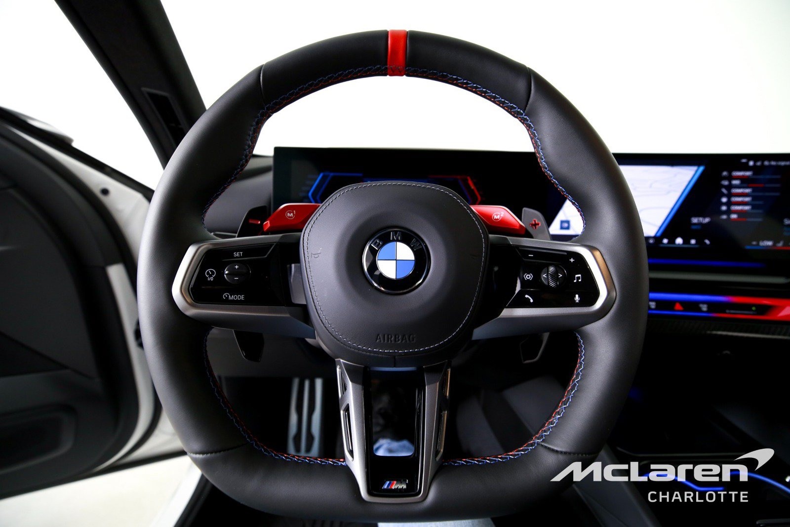 Used 2026 BMW M5 w/ Carbon Package AWD/4WD image 14
