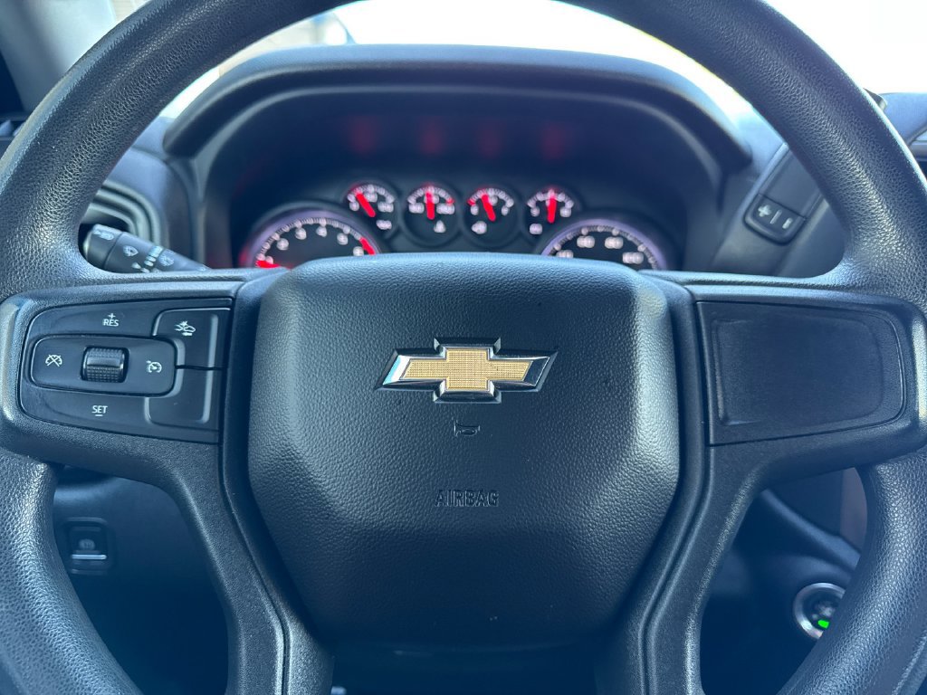 Used 2023 Chevrolet Silverado 1500 Custom RWD image 24
