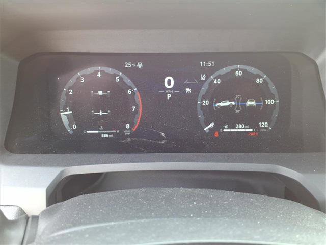 Certified 2025 Toyota Tacoma TRD Off-Road image 11