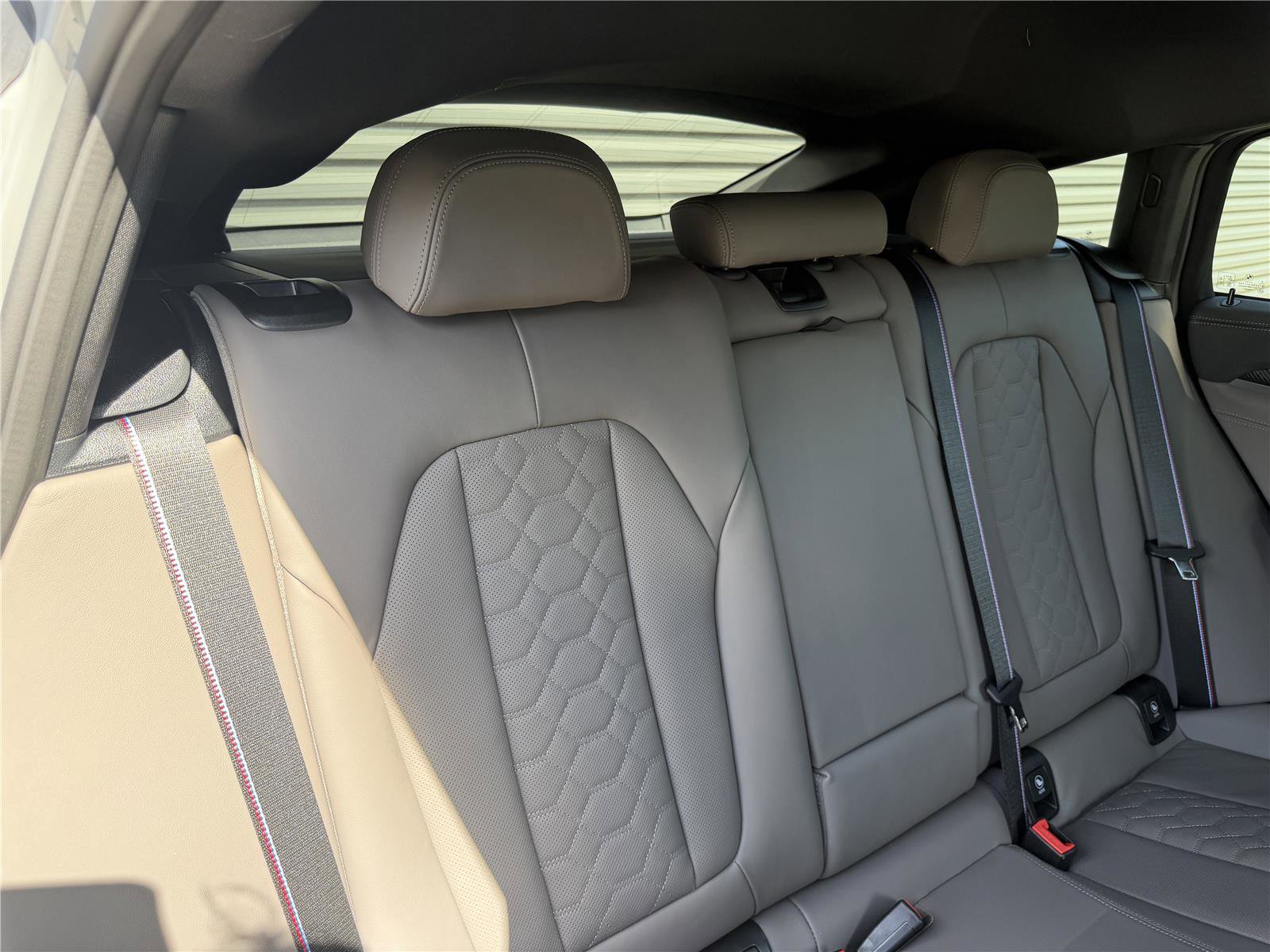 Used 2025 BMW X4 M w/ Competition Package image 21