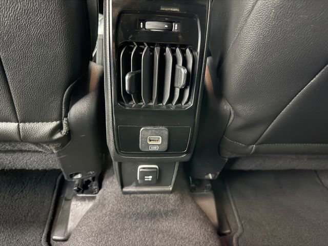 Used 2024 Jeep Compass Latitude image 32