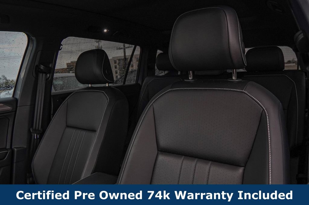 Used 2024 Volkswagen Tiguan SE R-Line FWD image 9
