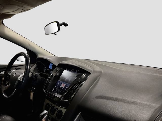Used 2014 Ford Focus SE w/ Equipment Group 201A FWD image 20