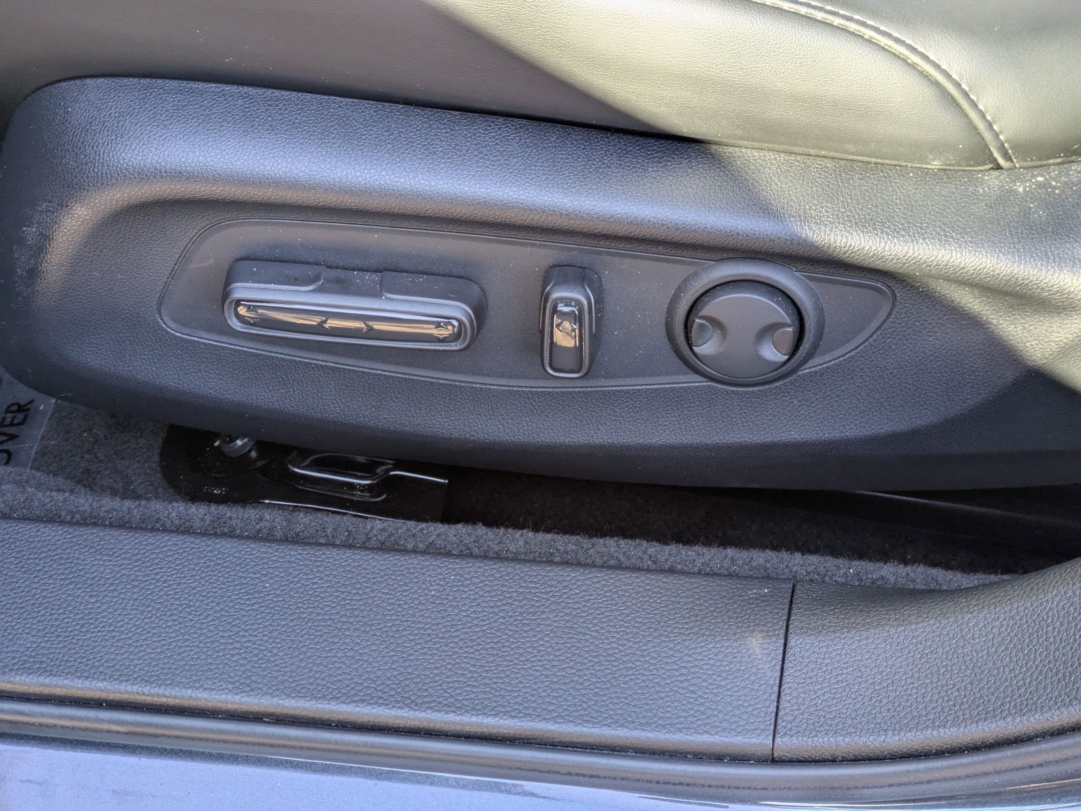 Used 2025 Honda Accord Touring image 13