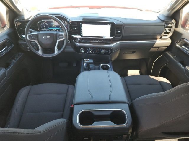 Used 2024 Chevrolet Silverado 1500 RST w/ Z71 Off-Road Package AWD/4WD image 24