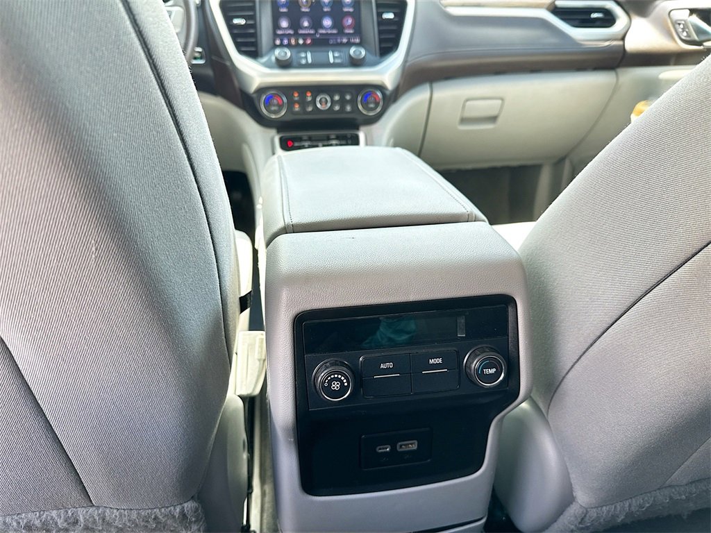 Used 2021 GMC Acadia SLE image 20