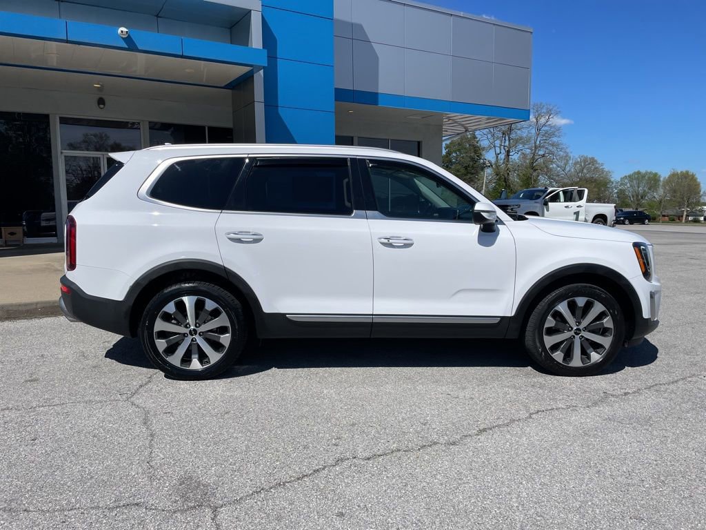 Used 2022 Kia Telluride S AWD/4WD image 54