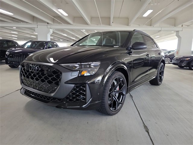 New 2026 Audi RS Q8 performance image 4