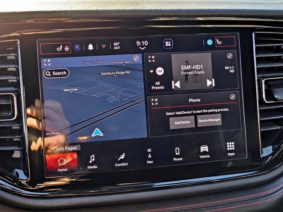 Used 2023 Dodge Durango R/T image 23