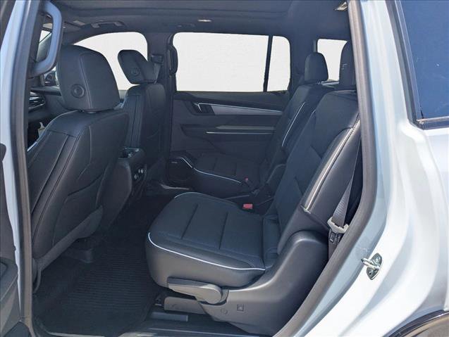 New 2026 Buick Enclave Sport Touring w/ Power Package FWD image 17