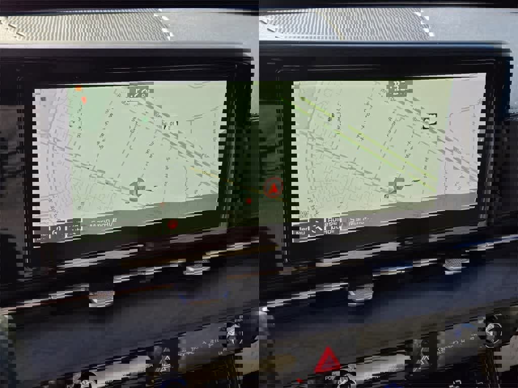 Used 2022 Kia Carnival SX image 21