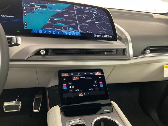 New 2026 Cadillac Vistiq Luxury image 14