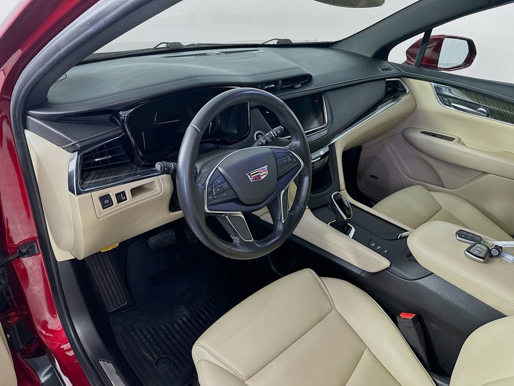 Used 2019 Cadillac XT5 AWD image 30