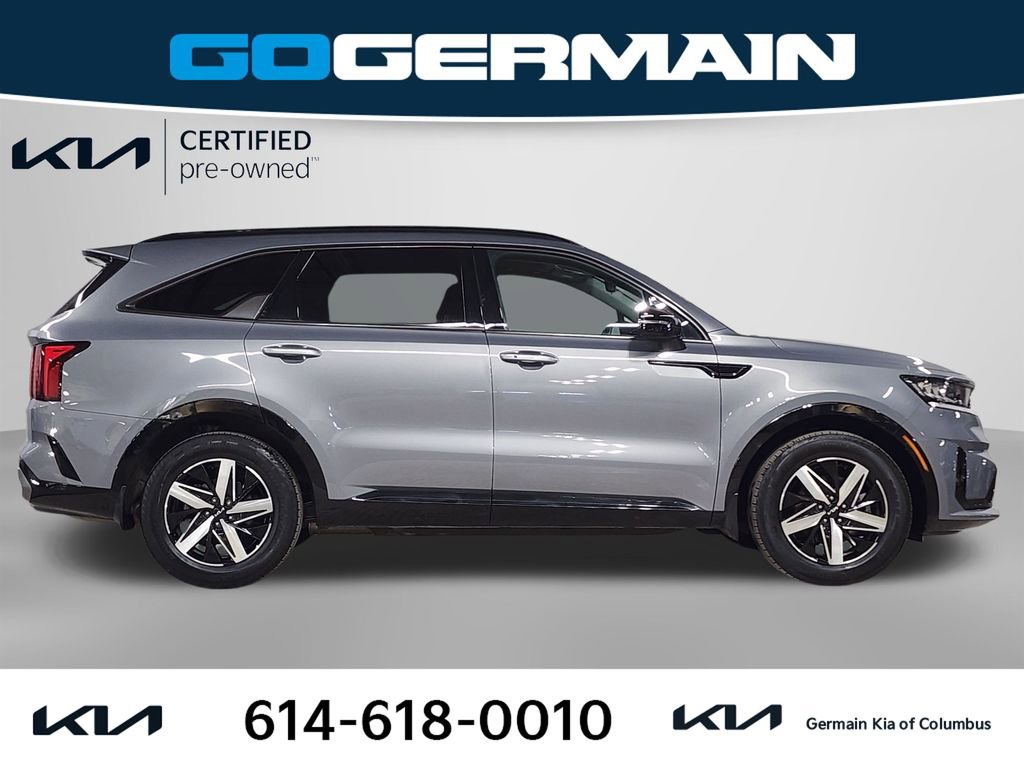 Certified 2023 Kia Sorento S w/ Panoramic Sunroof Package image 7