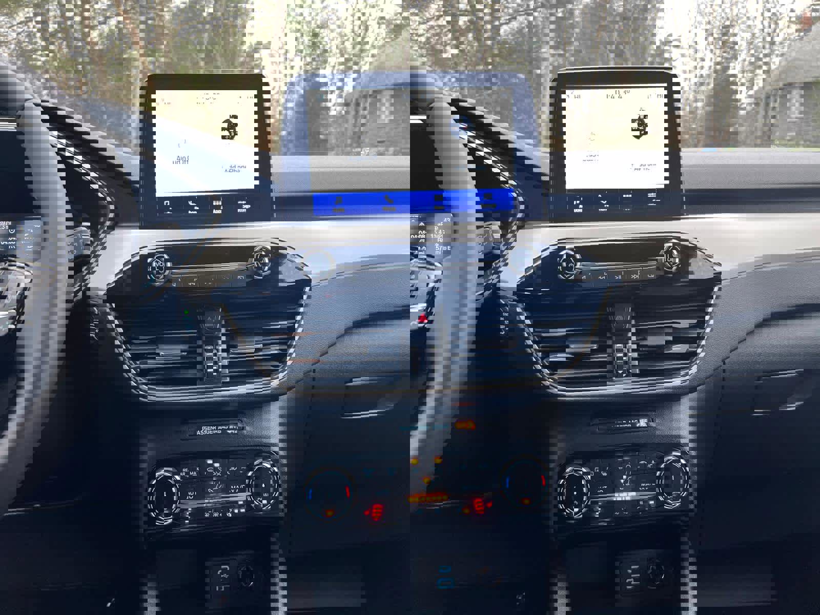 Used 2022 Ford Escape SE w/ Convenience Package image 26