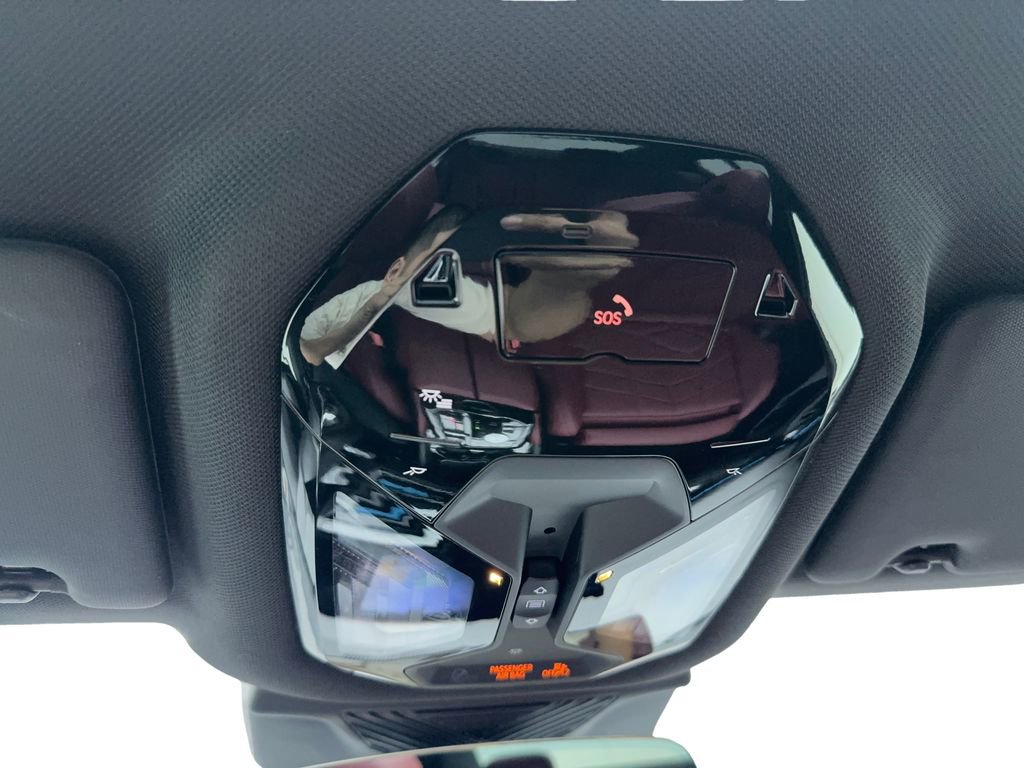 Used 2026 BMW 530i w/ M Sport Package image 47