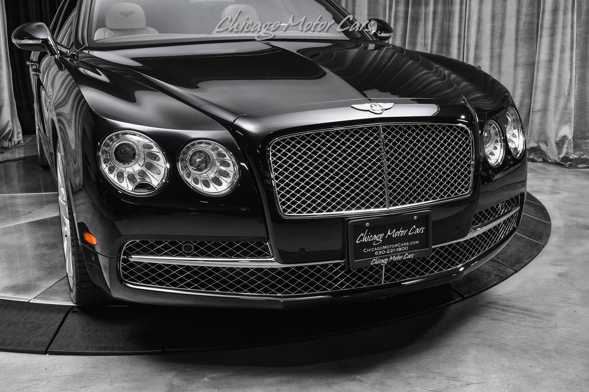 Used 2014 Bentley Flying Spur W12 AWD/4WD image 48