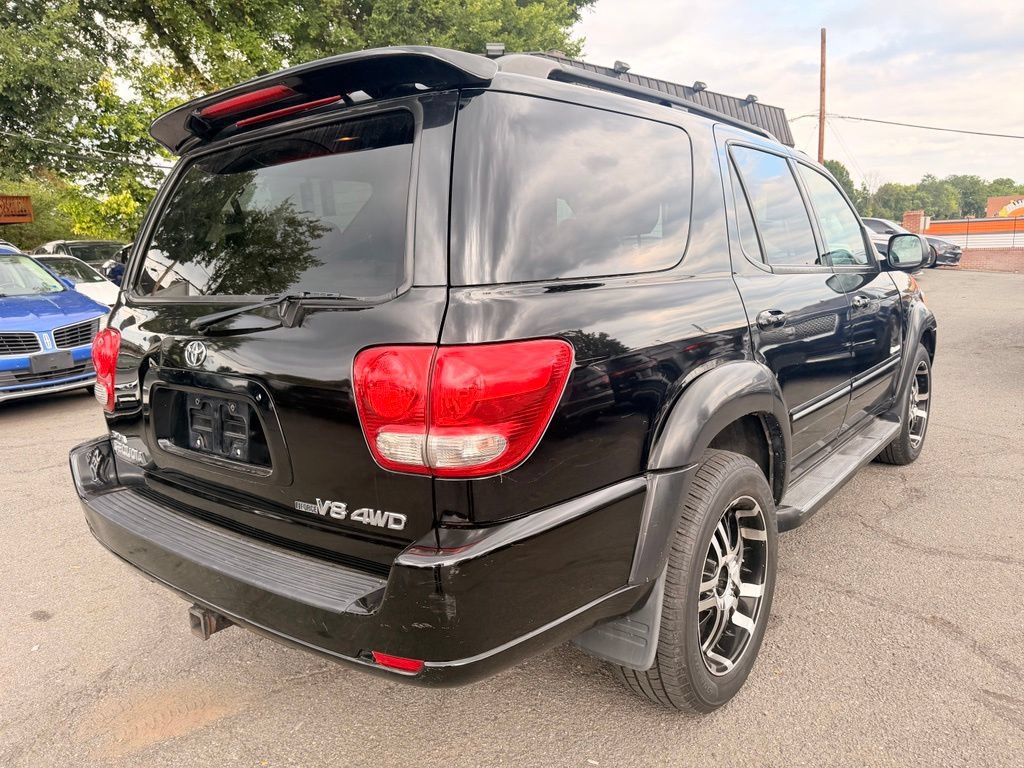 Used 2006 Toyota Sequoia Limited AWD/4WD image 4