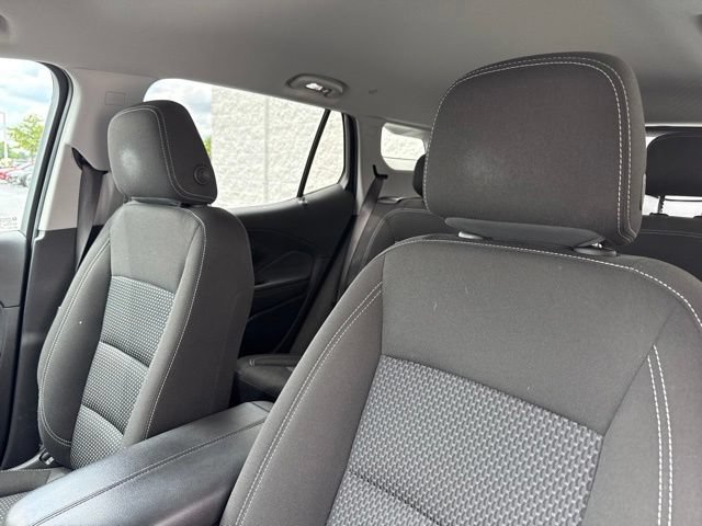 Used 2022 GMC Terrain SLE w/ Driver Convenience Package AWD/4WD image 13