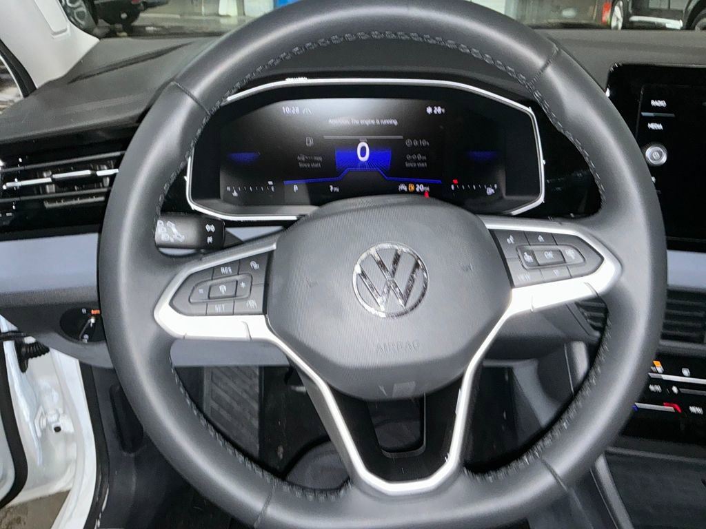 New 2026 Volkswagen Jetta SE FWD image 14