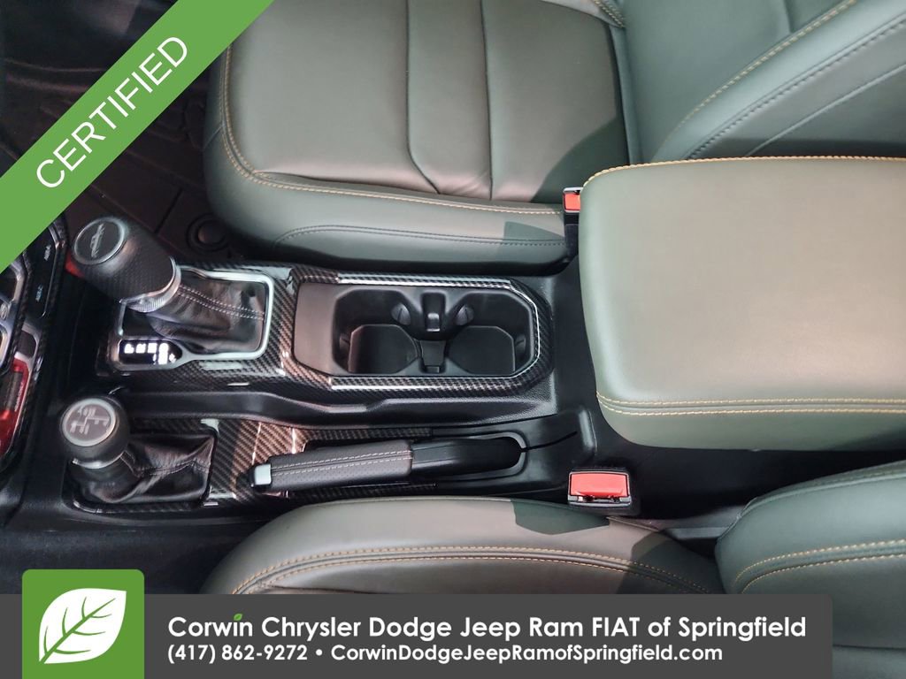 Used 2024 Jeep Gladiator Mojave AWD/4WD image 28