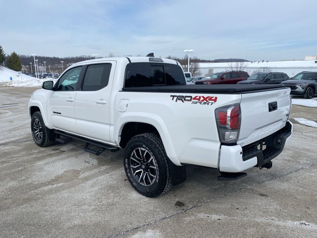 Used 2023 Toyota Tacoma TRD Sport w/ Technology Package image 5