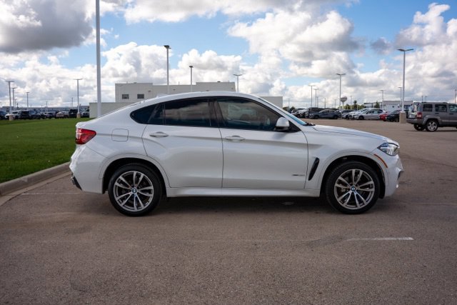 Used 2017 BMW X6 xDrive40i w/ Premium Package Enhanced AWD/4WD image 8
