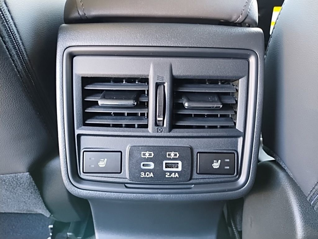 Used 2026 Subaru Outback Limited XT AWD/4WD image 46