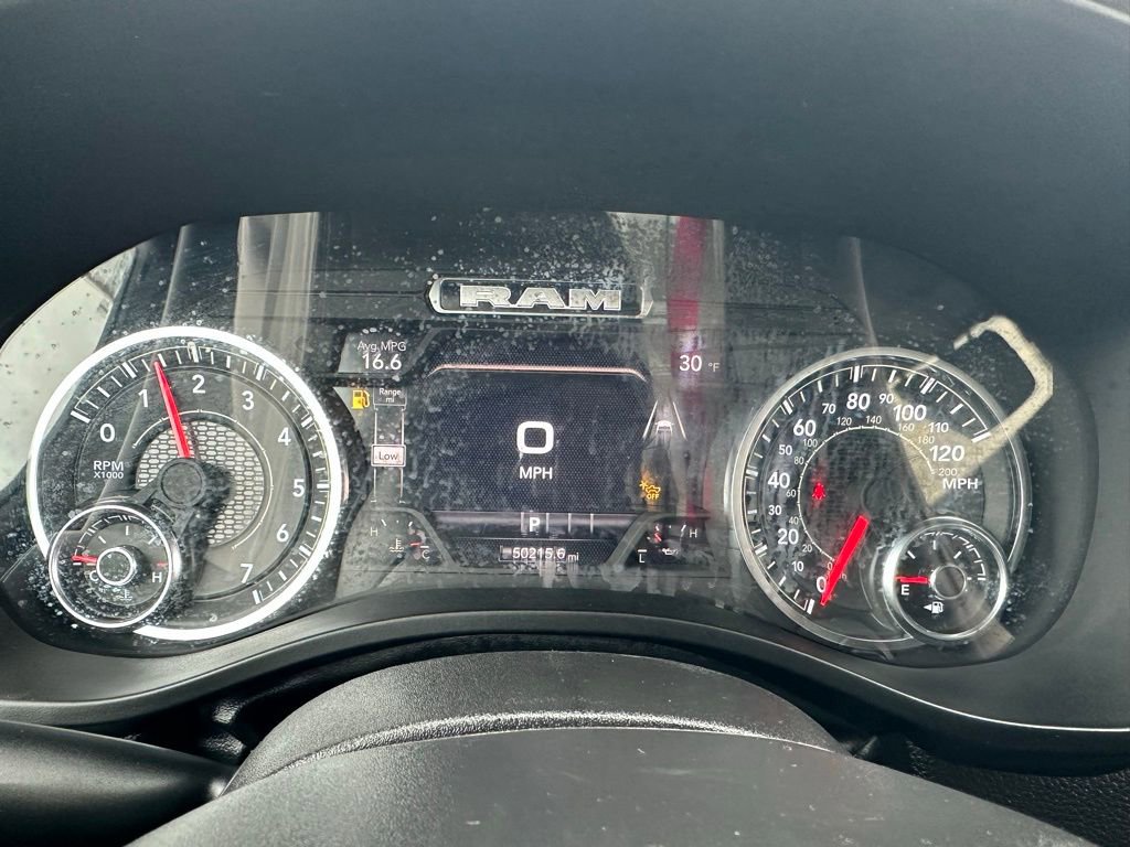 Used 2025 RAM 1500 Laramie image 28