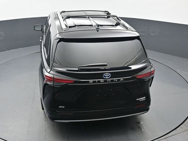 Certified 2024 Toyota Sienna Platinum image 51
