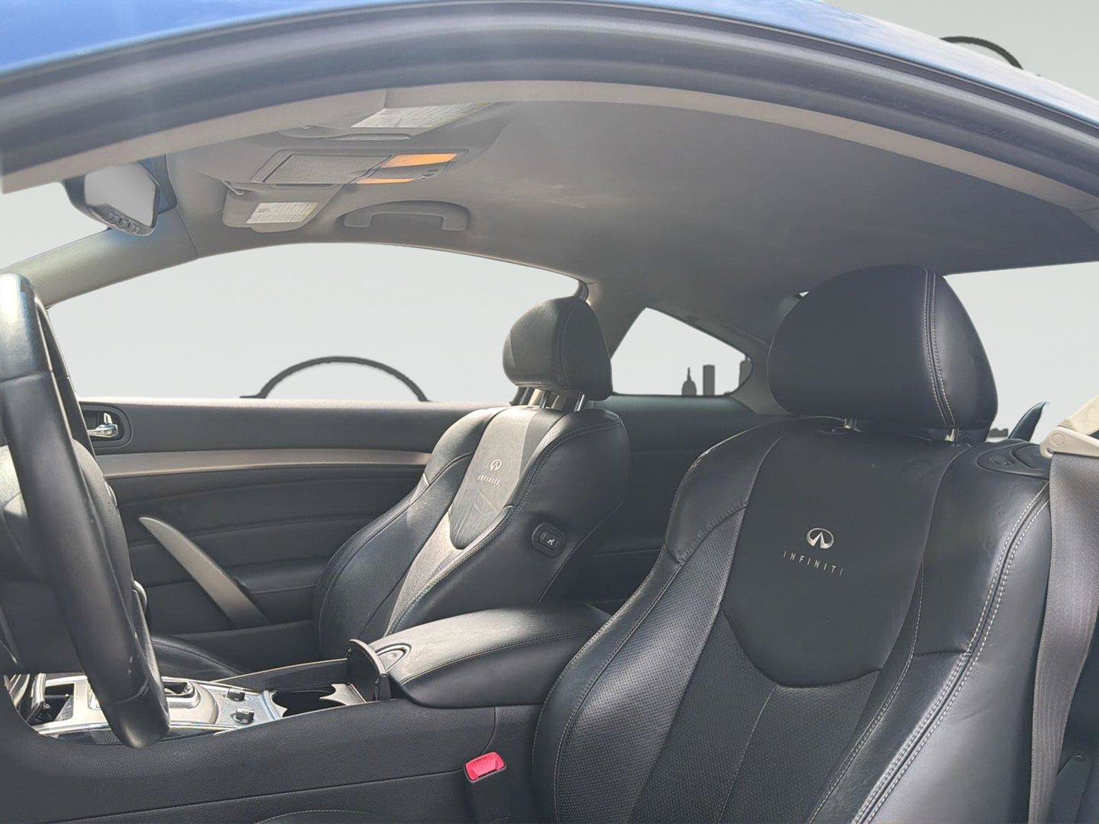 Used 2010 INFINITI G37 Journey w/ Sport Pkg RWD image 12
