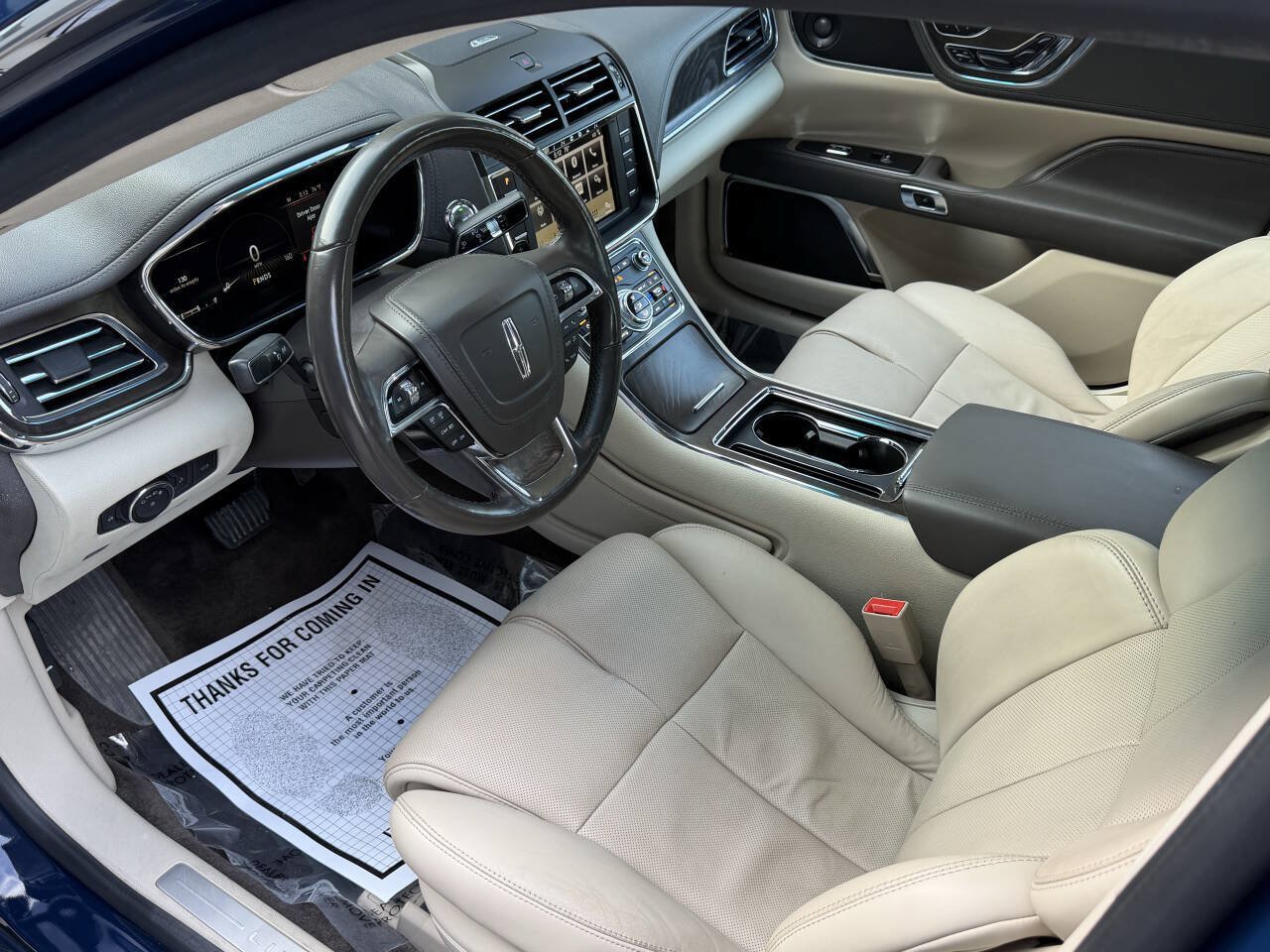 Used 2018 Lincoln Continental Reserve w/ Continental Climate Package AWD/4WD image 14