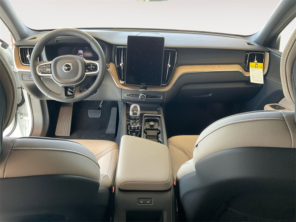 New 2026 Volvo XC60 B5 Plus w/ Protection Package Premier image 10