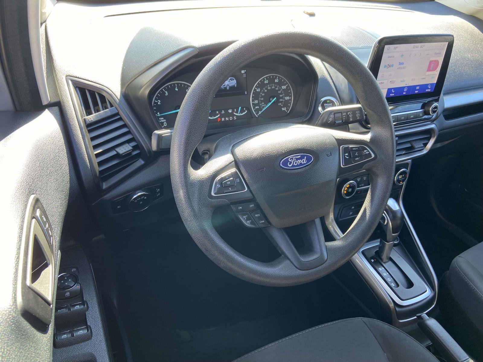 Used 2021 Ford EcoSport SE w/ SE Convenience Package image 2