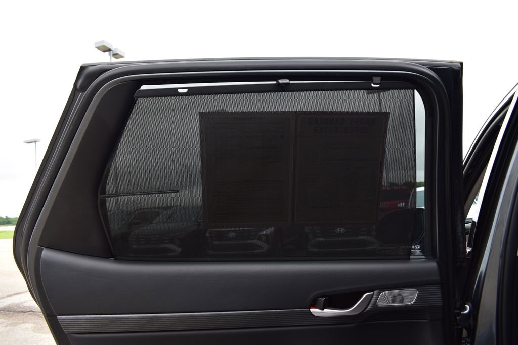 Used 2023 Hyundai Palisade Limited FWD image 19