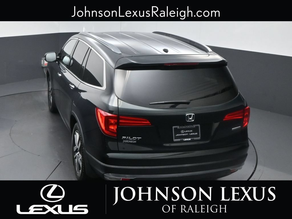 Used 2016 Honda Pilot Touring image 28