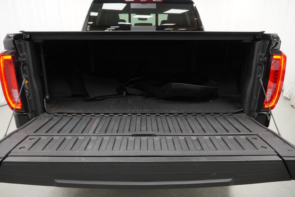 Certified 2025 GMC Sierra 1500 Denali Ultimate AWD/4WD image 32