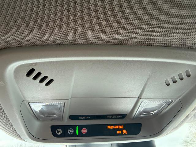 Used 2024 Chevrolet Malibu LT FWD image 18