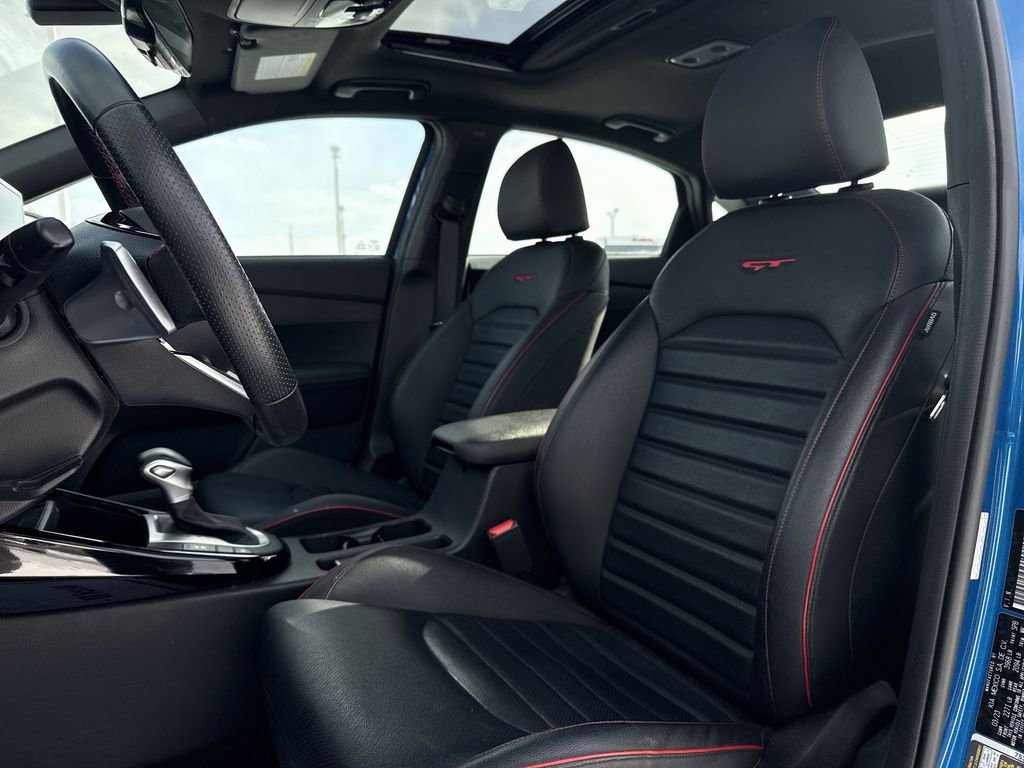 Used 2023 Kia Forte GT w/ GT2 Package image 13