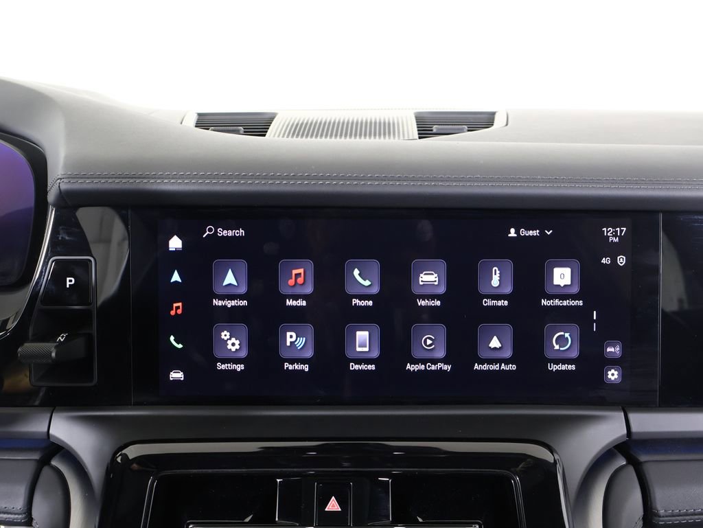 Certified 2025 Porsche Panamera 4 AWD/4WD image 18