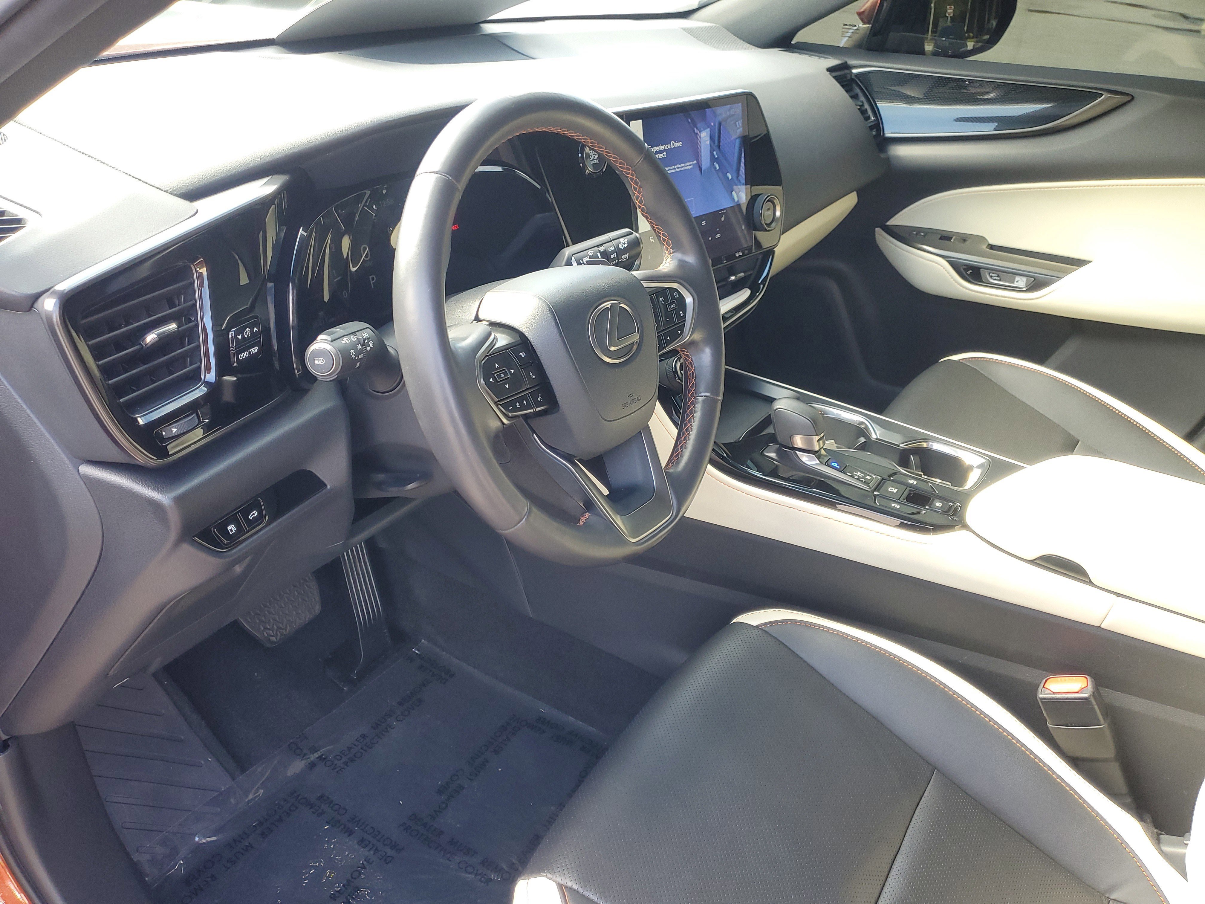 Used 2024 Lexus NX 250 FWD image 22