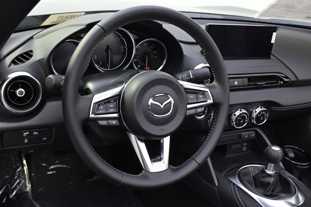 New 2025 MAZDA MX-5 Miata Grand Touring w/ Weather Package image 15