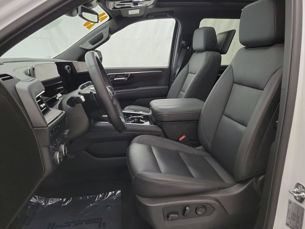 Used 2025 Chevrolet Suburban Z71 w/ Z71 Off-Road Package AWD/4WD image 9